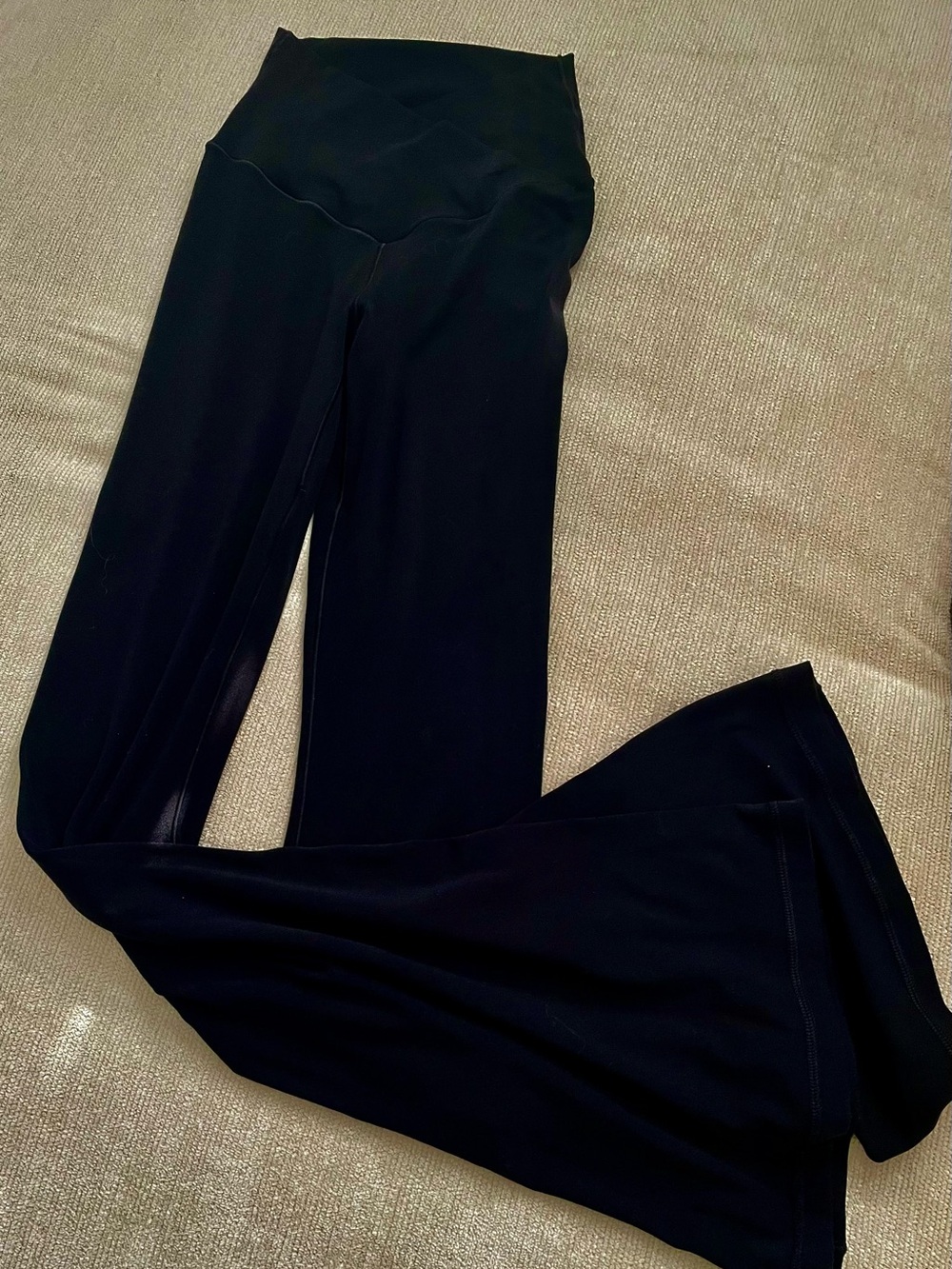 Aerie Offline Crossover Flare Leggings XS